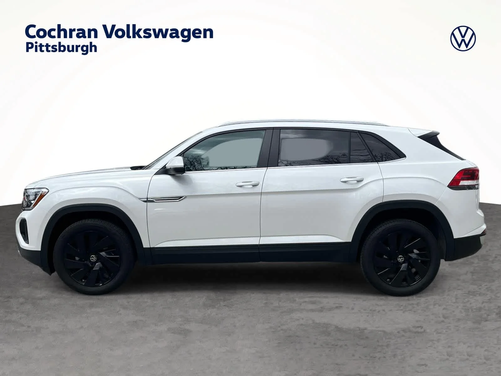 New 2026 Opal White Pearl Volkswagen 2.0T SE w/Technology image 10