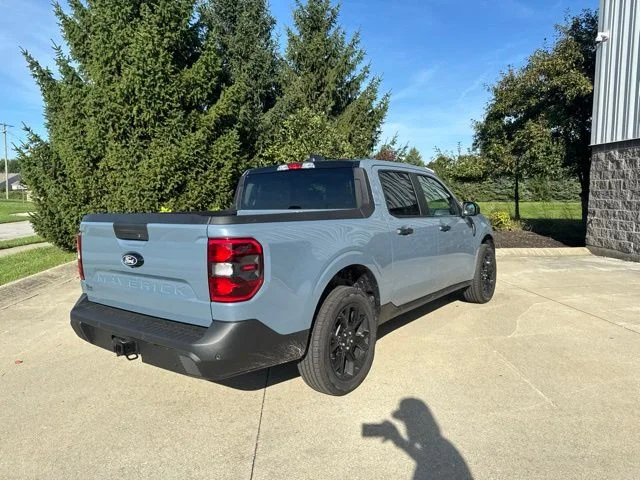 New 2026 Azure Gray Metallic Tri-Coat Ford XLT image 4