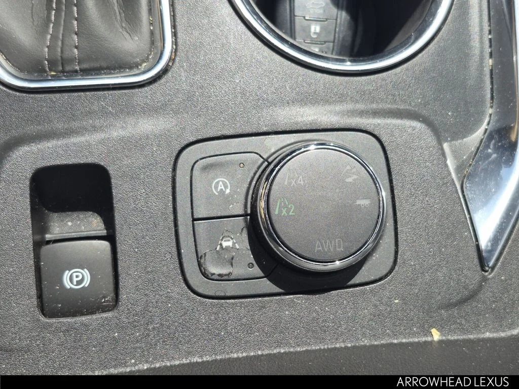 Used 2023 White Chevrolet High Country image 29