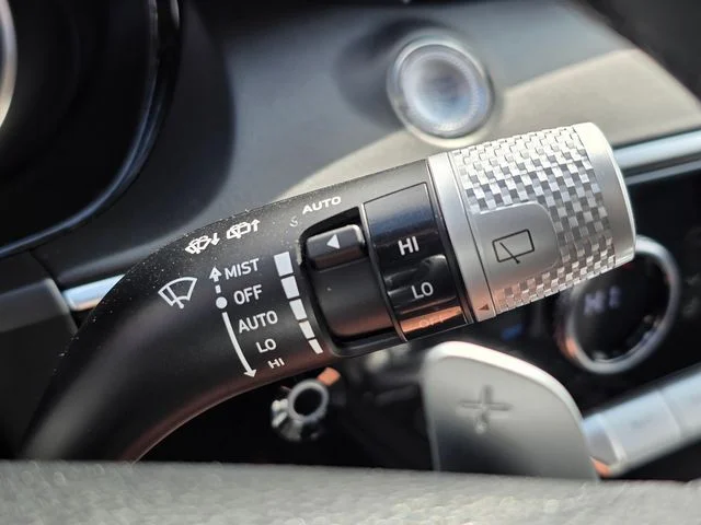 2025 GENESIS GV70 Standard - Photo 40