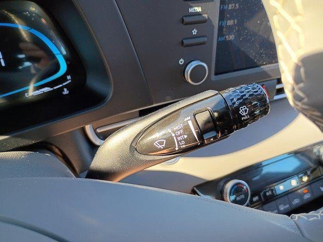2026 Hyundai Elantra SEL - Photo 24