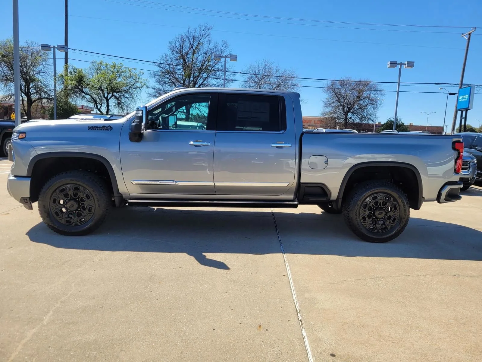 2026 Chevrolet Silverado 2500 HD High Country - Photo 2