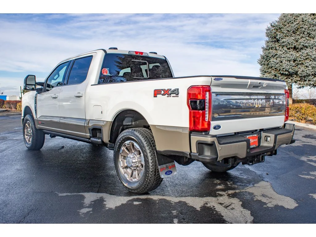 New 2026 Star White Metallic Tri-Coat Ford King Ranch image 5