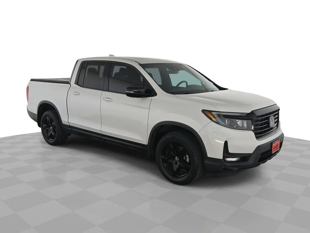 2022 Honda Ridgeline Black Edition's photo