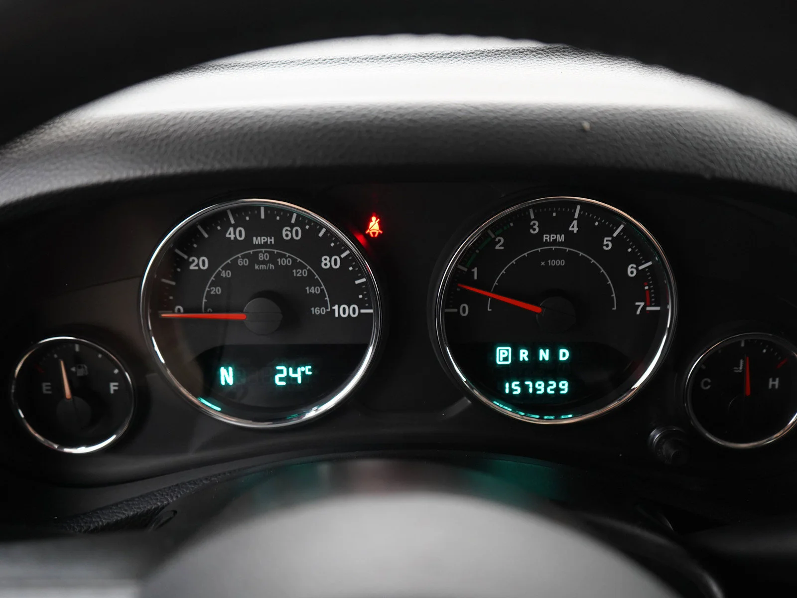 Used 2013 Rock Lobster Clearcoat Jeep Sport image 18