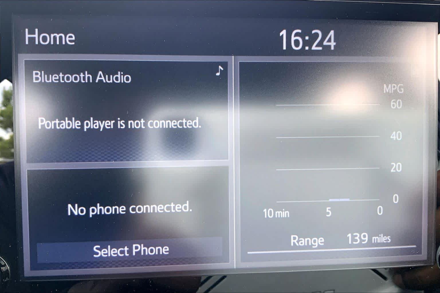Used 2020 Celestite Toyota SE image 35