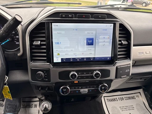 Used 2022 Stone Gray Metallic Ford Lariat image 22
