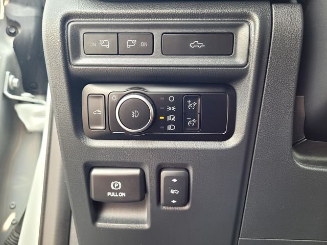 Used 2023  Ford Tremor image 15