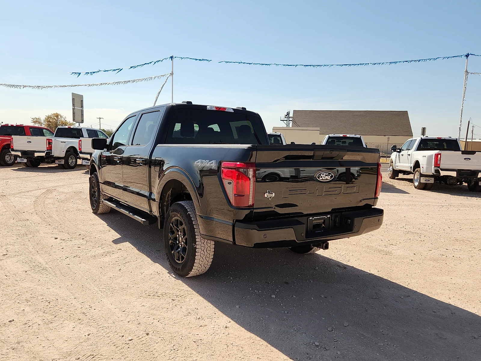 New 2026 Agate Black Metallic Ford XLT image 5