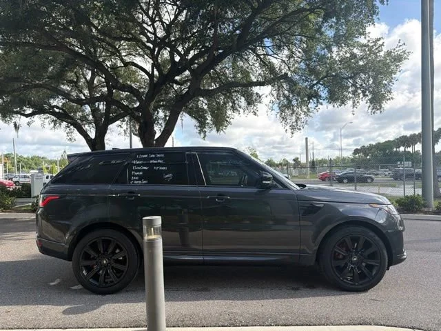 Used 2019 Carpathian Gray Premium Metallic Land Rover Dynamic image 3