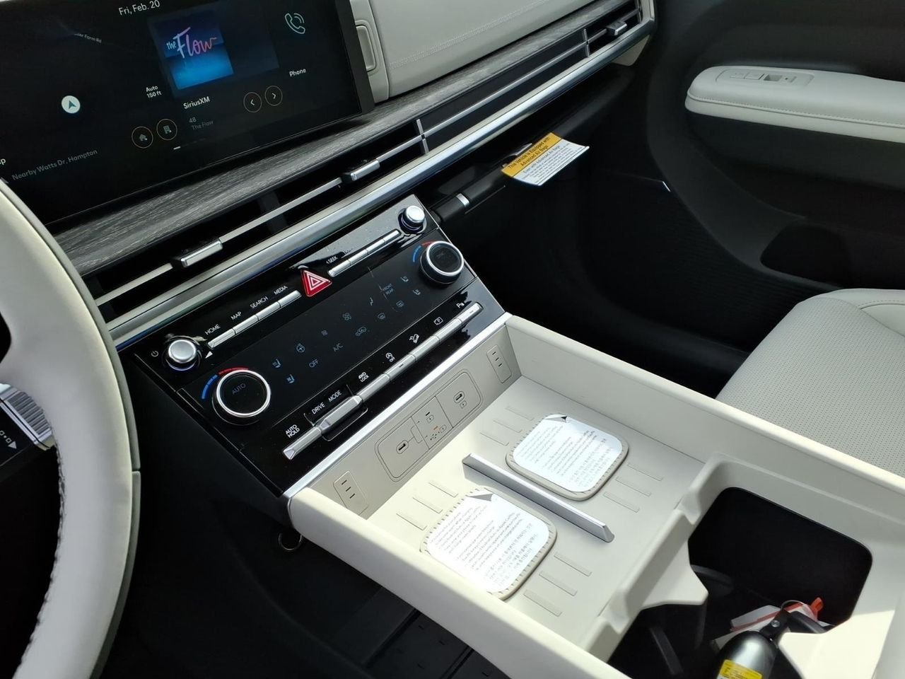 New 2026 Serenity White Hyundai Calligraphy AWD image 17
