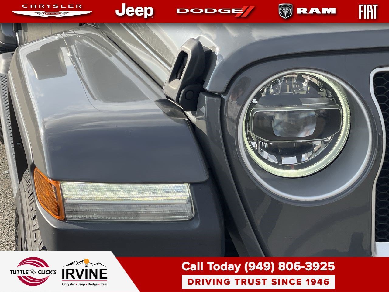 Used 2022 Sting-Gray Clearcoat Jeep Unlimited Sahara image 10
