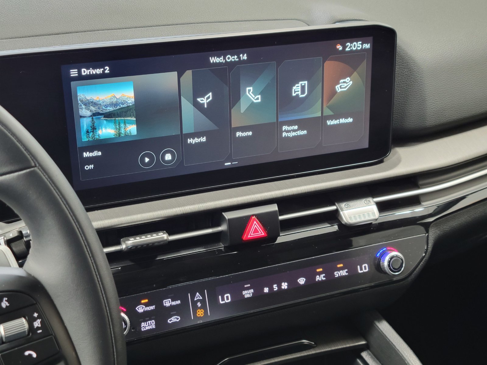 Used 2026 Black Kia X-Line image 20