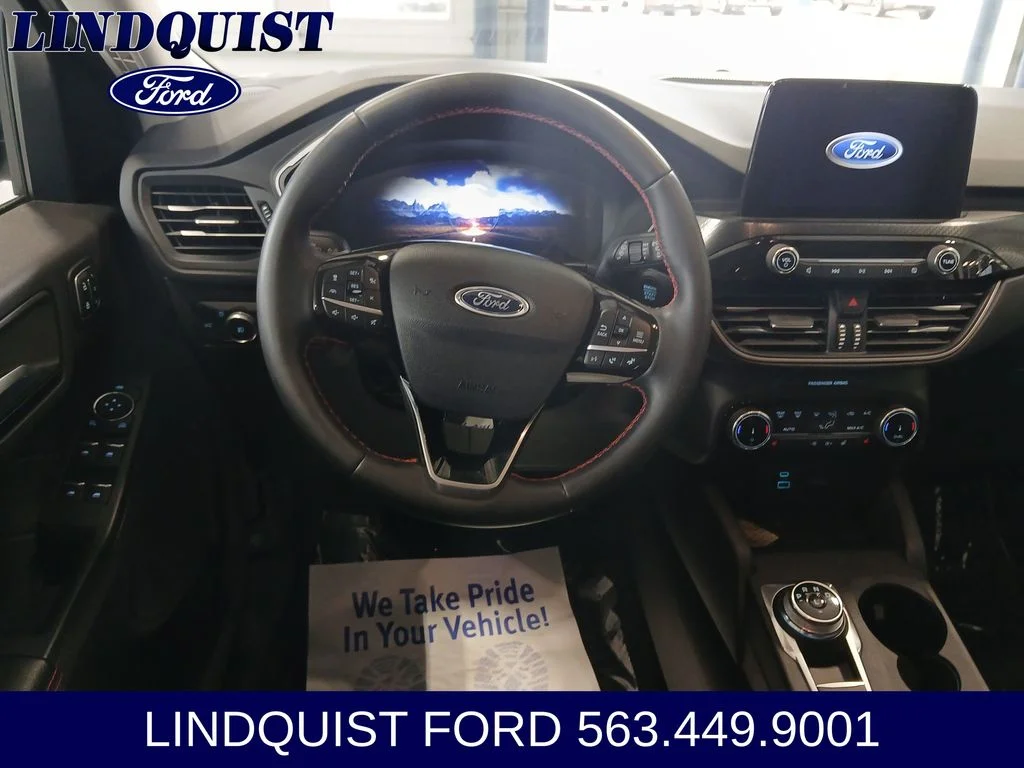 Used 2022 Silver Metallic Ford SEL image 12