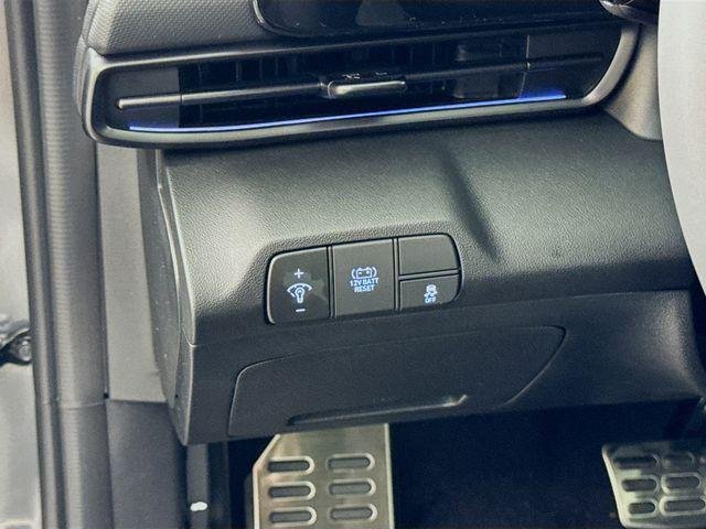 2025 Hyundai Elantra Blue - Photo 13