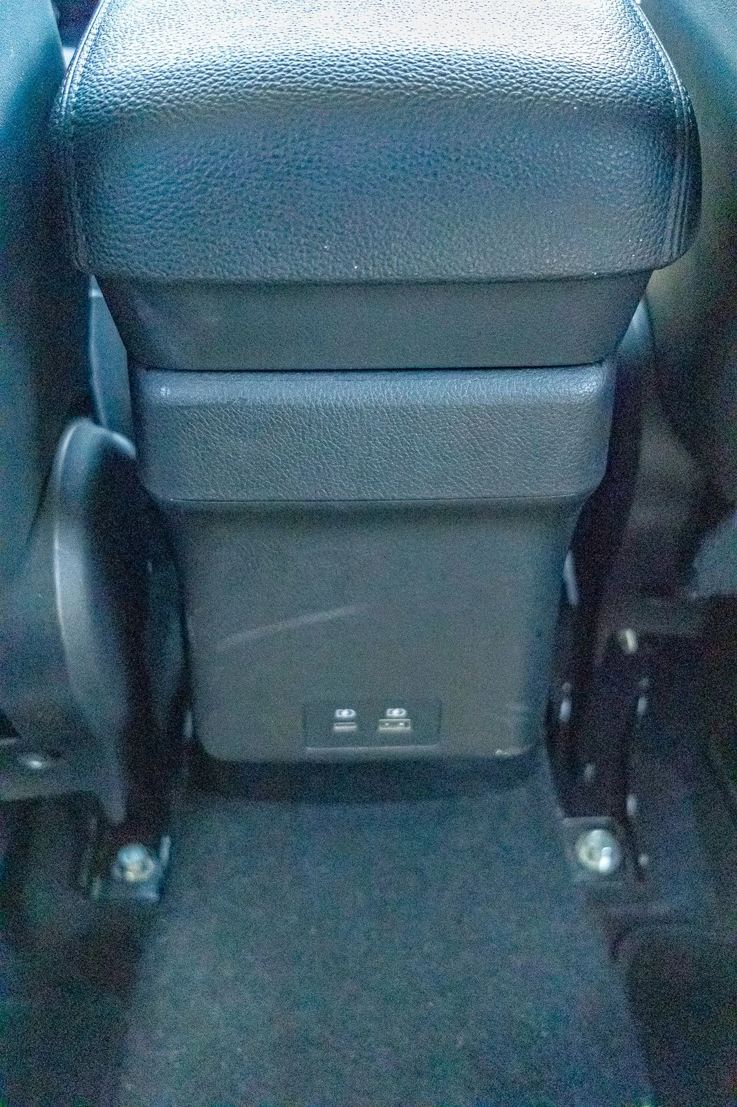 Used 2024 Silver Mitsubishi 2.0 ES image 19