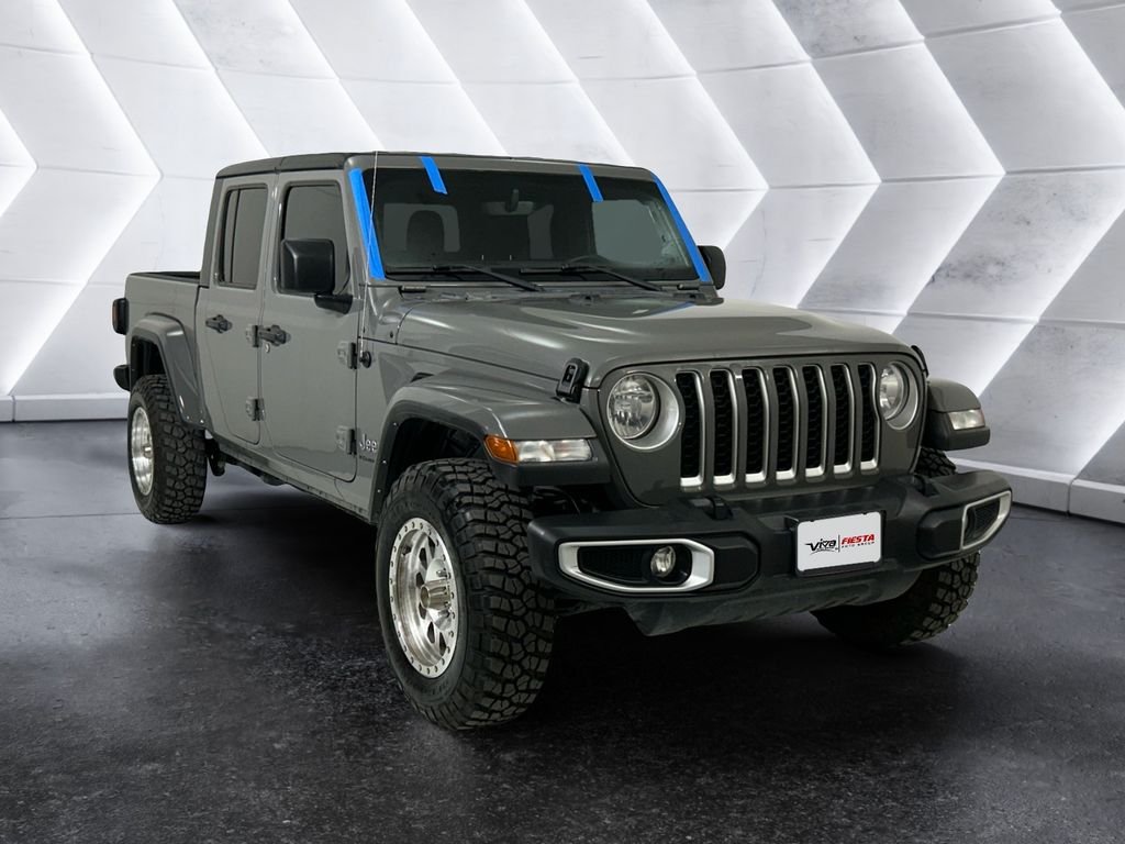 2023 Jeep Gladiator Overland's photo