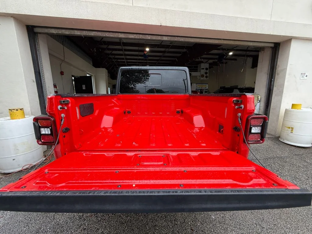Used 2026 Red Jeep Rubicon image 19