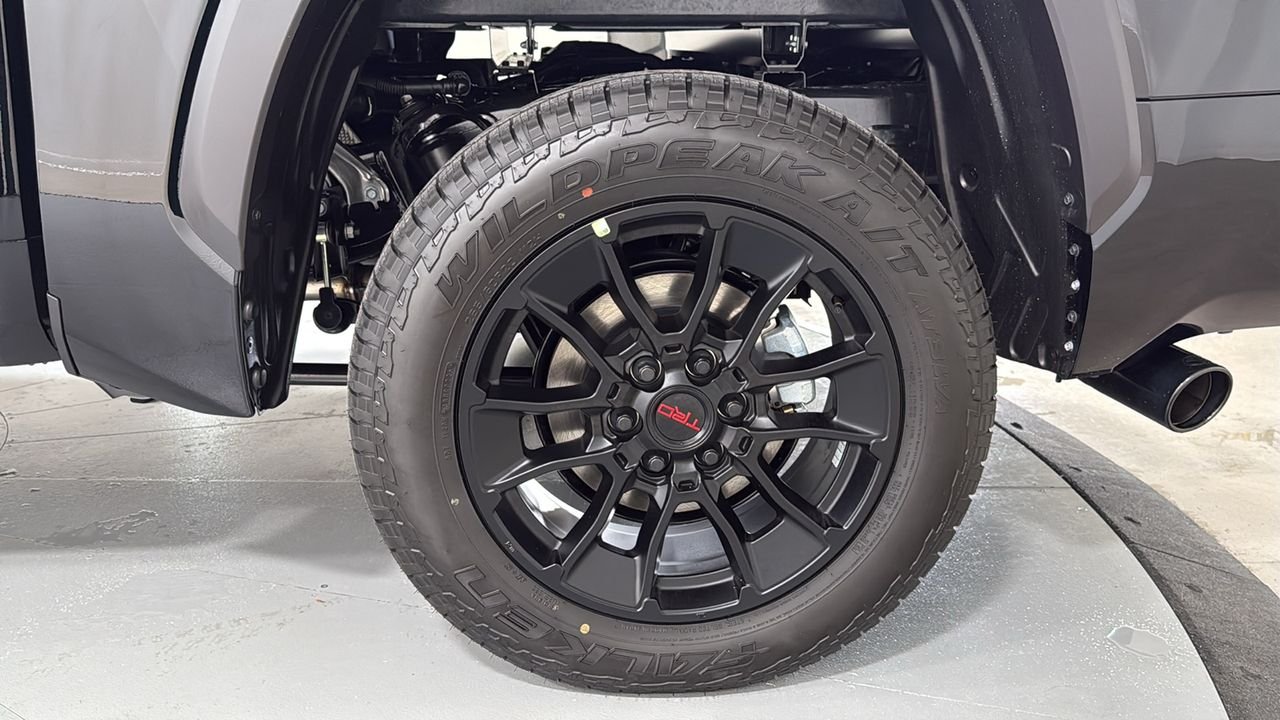 New 2026 Midnight Black Metallic Toyota  SR5 image 23