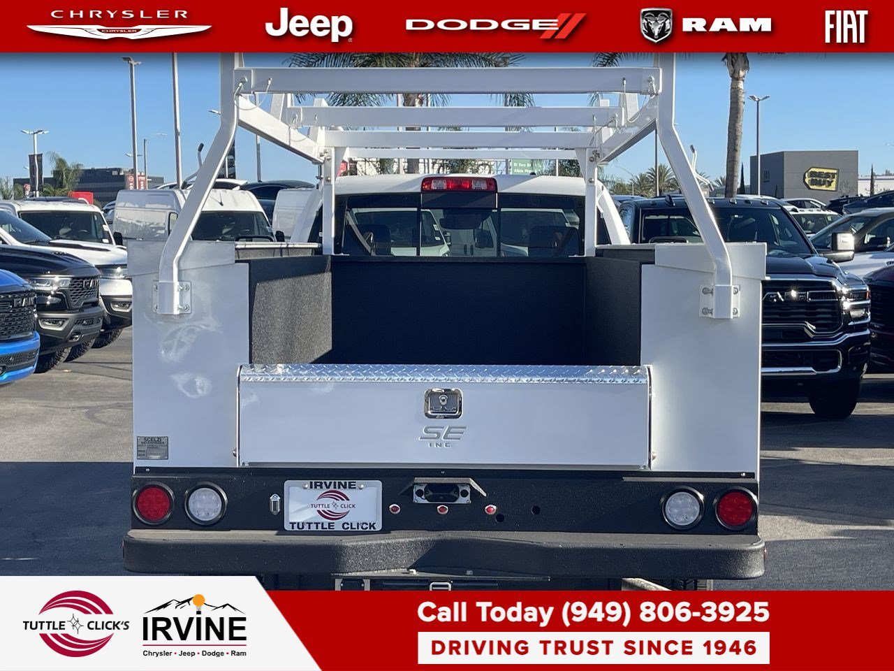 New 2026 Bright White Clear-Coat Exterior Paint RAM Tradesman image 5