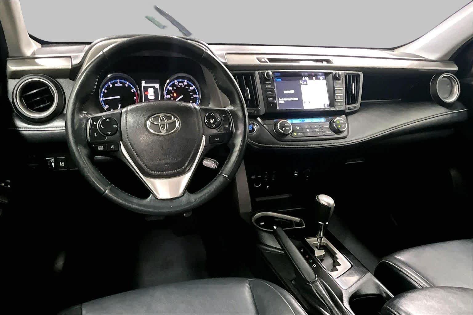 Used 2018 Silver Sky Metallic Toyota Limited image 6