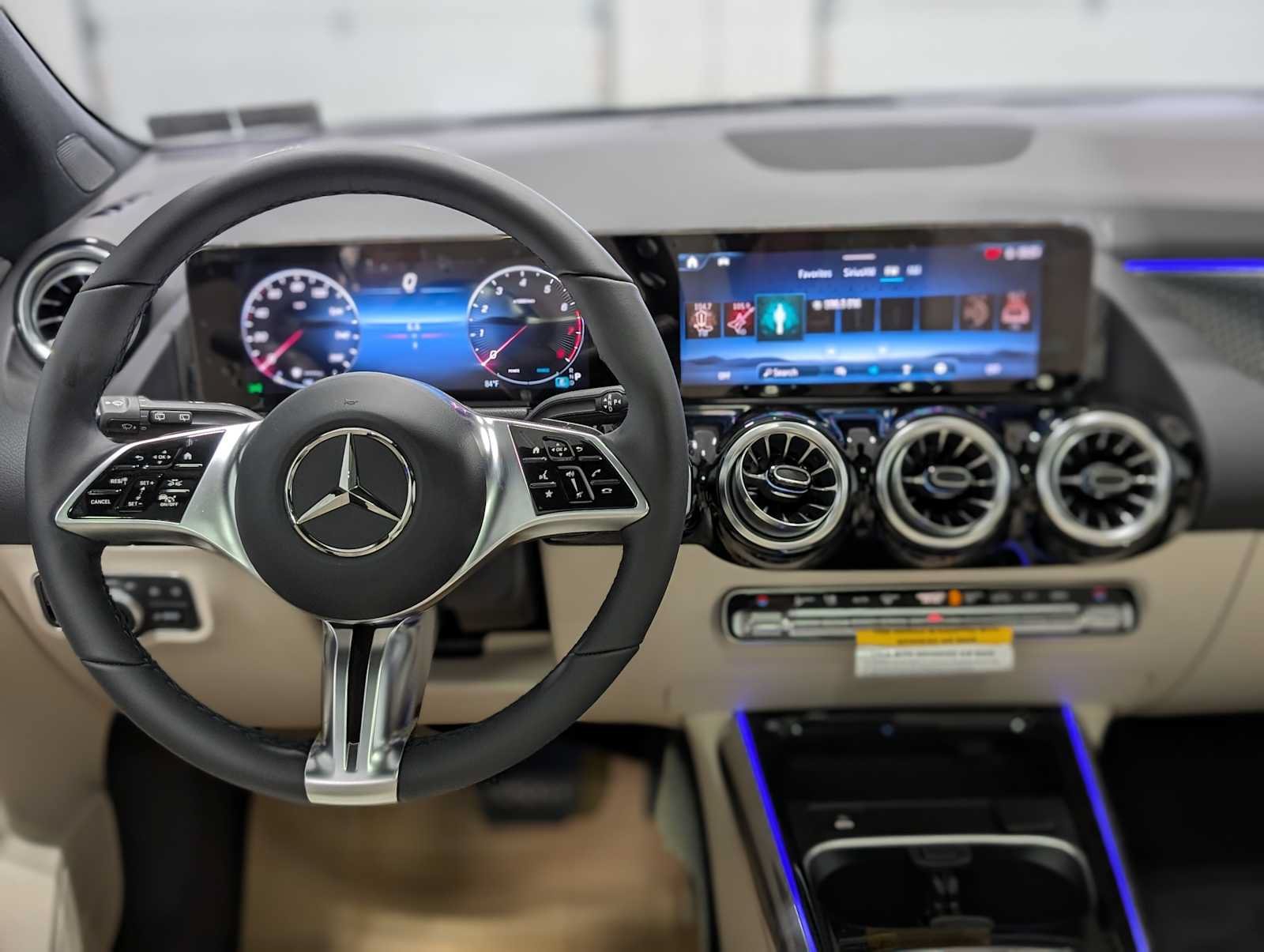 New 2026 Mountain Grey Metallic Mercedes-Benz GLA 250 image 5