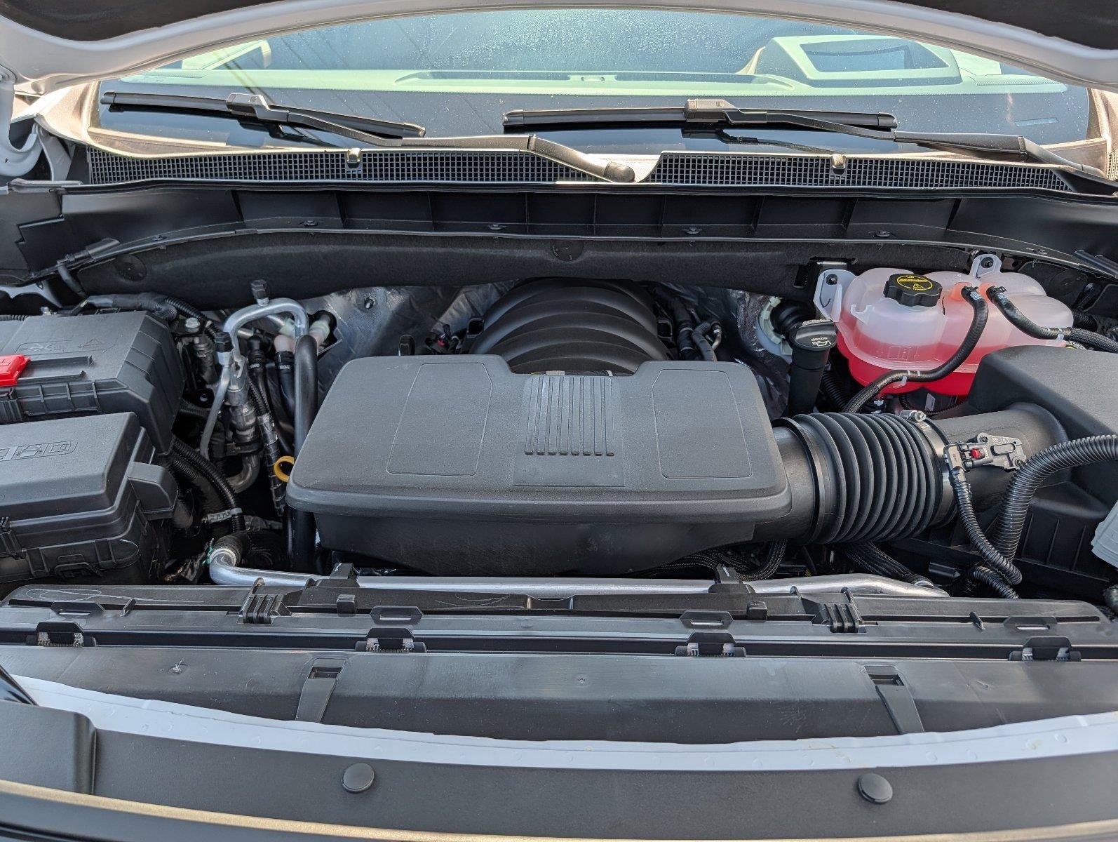 New 2026 Polar White Tricoat Chevrolet High Country image 41