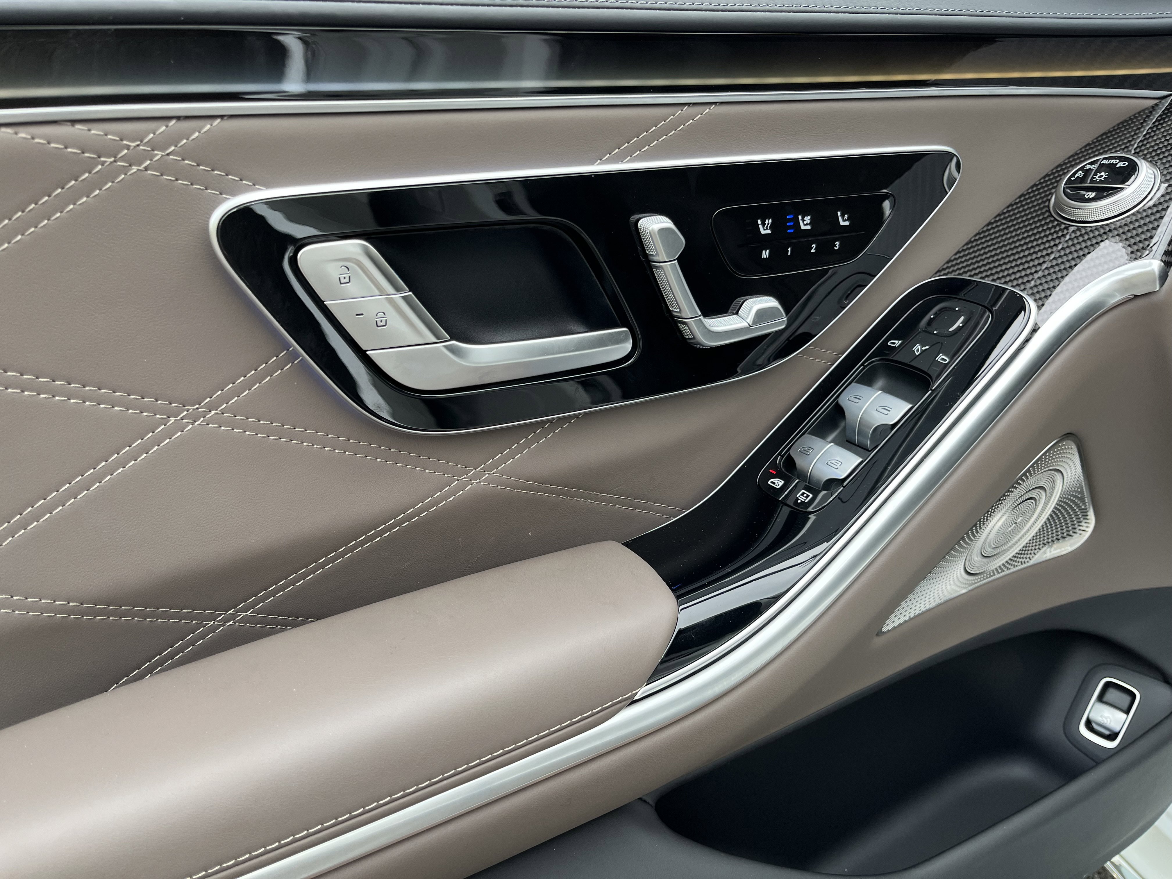 2026 Mercedes-Benz S-Class AMG S 63 - Photo 55