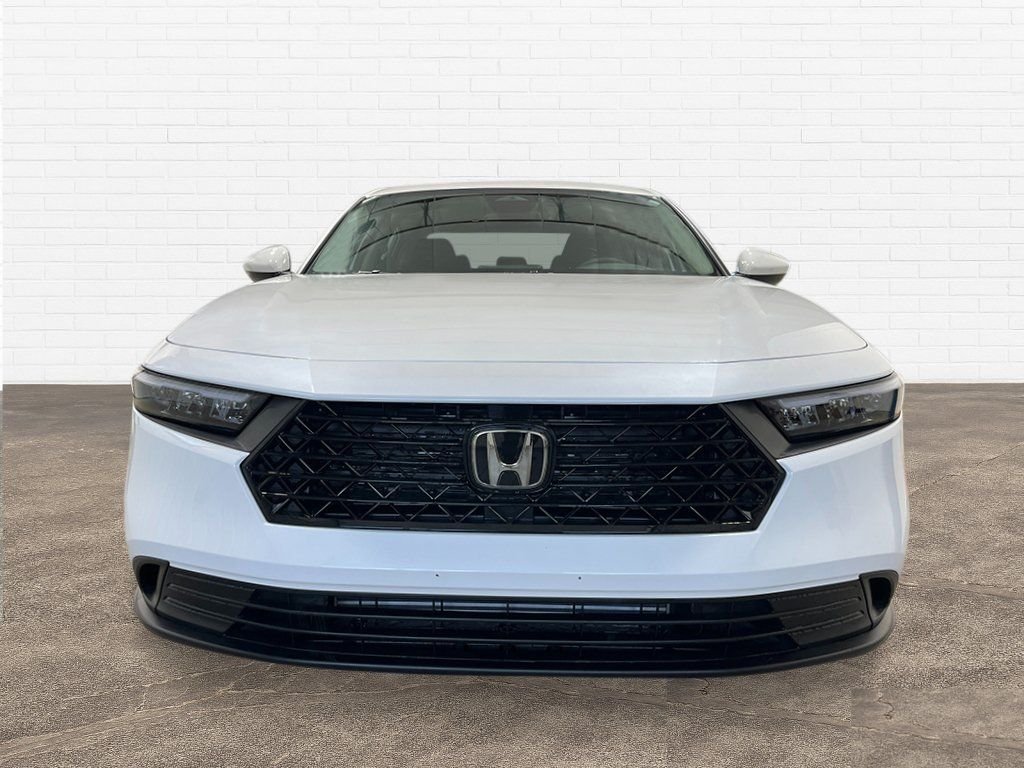 New 2026 Platinum White Pearl Honda LX image 9