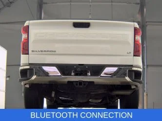 Used 2023 White Chevrolet LT image 7