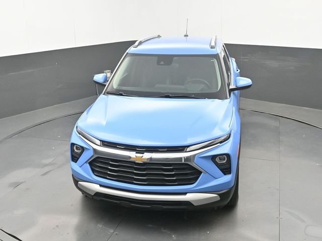 Used 2024 Fountain Blue Chevrolet LT image 27
