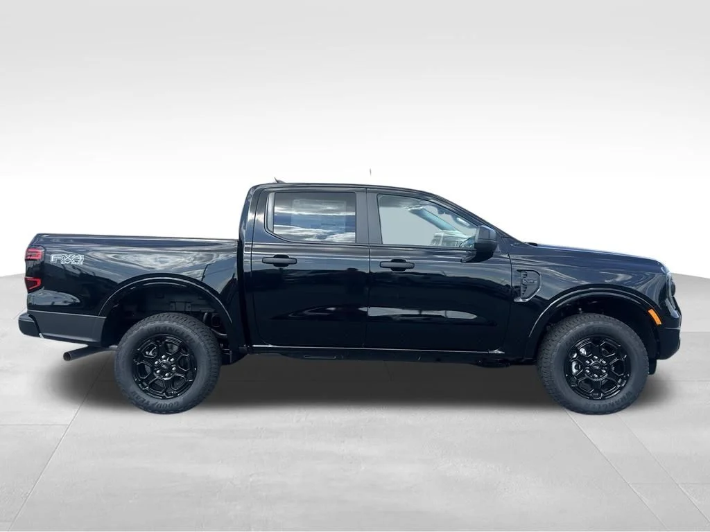 New 2026 Shadow Black Ford XLT image 6