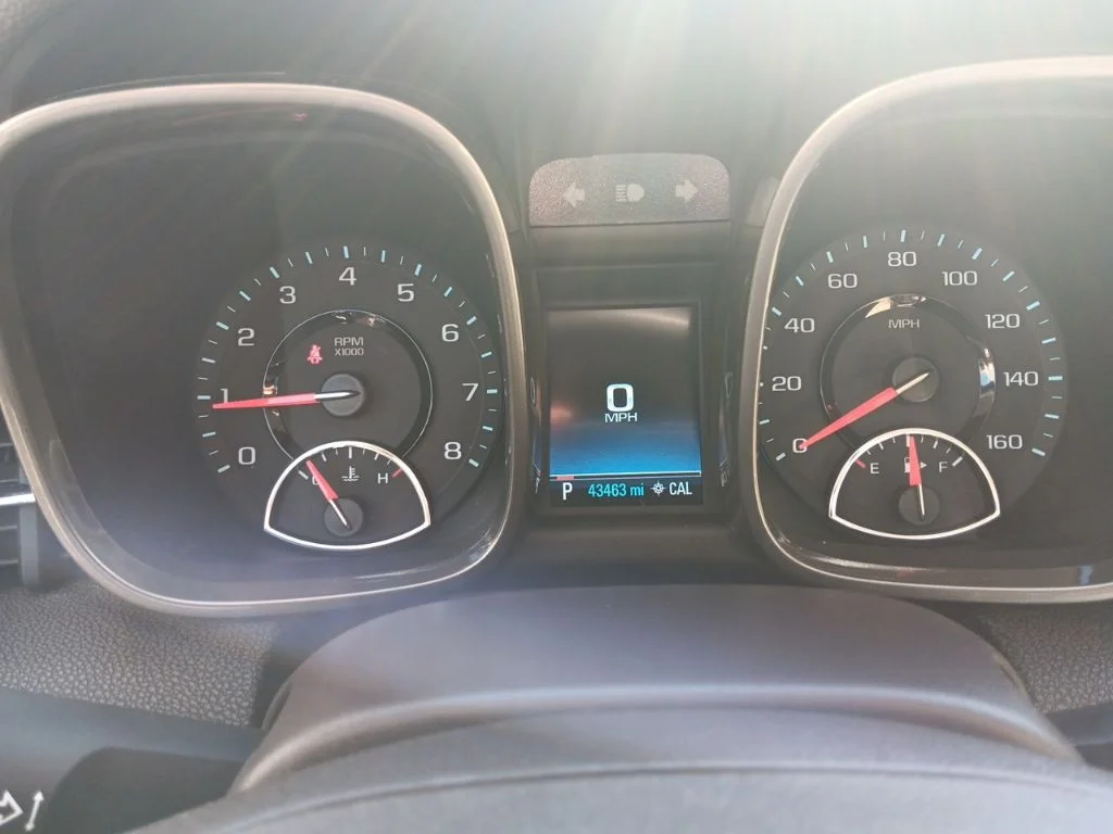 Used 2013 White Diamond Tricoat Chevrolet LTZ image 19