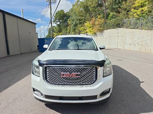 Used 2016 White GMC Denali image 7