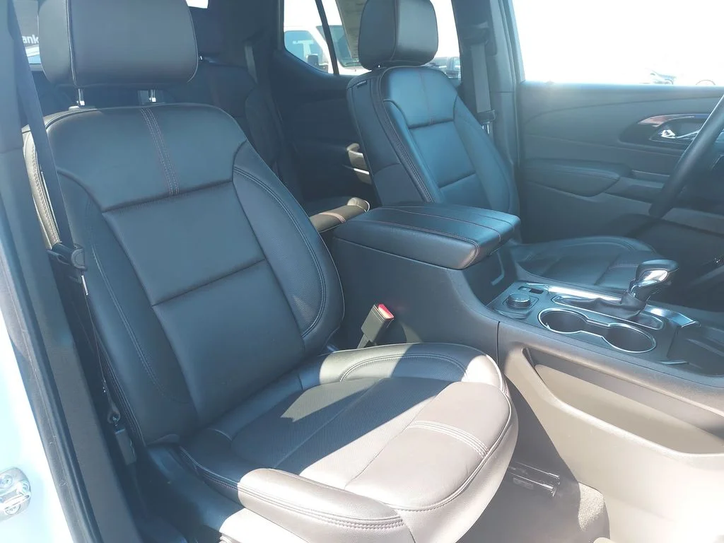 Used 2023 Beige Chevrolet RS image 31