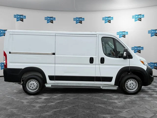 Used 2025 White Ram Base image 6