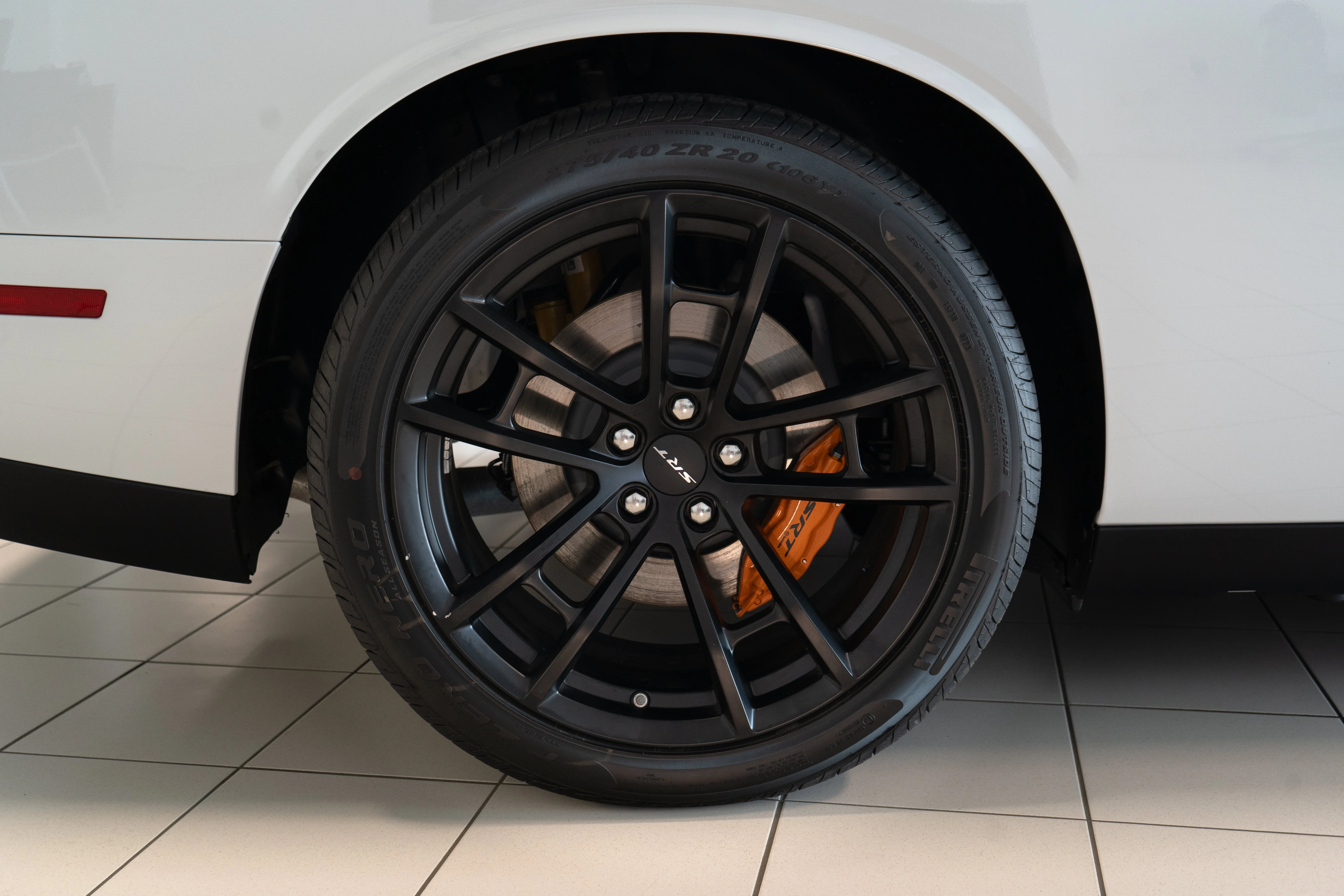 Used 2023 White Knuckle Dodge SRT Hellcat Jailbreak*NO LUX TAX! | 717HP!! | Only 233KM! | Cooled Alcantara Seats | Harman/Kardon image 18