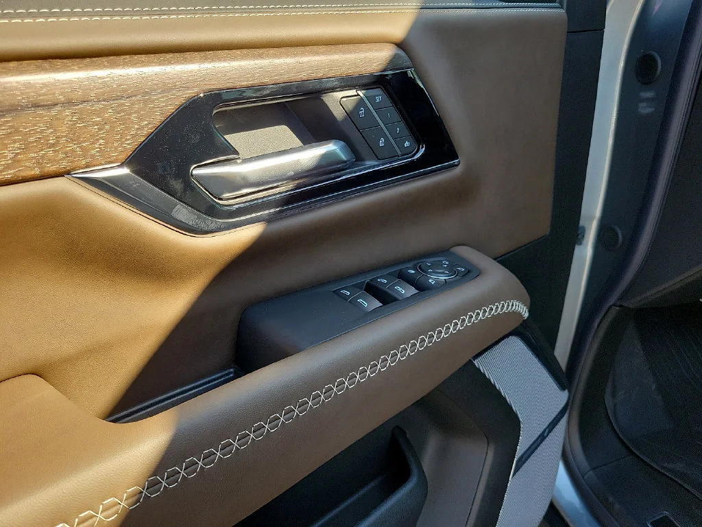 New 2026 Sterling Metallic GMC Denali Ultimate image 18