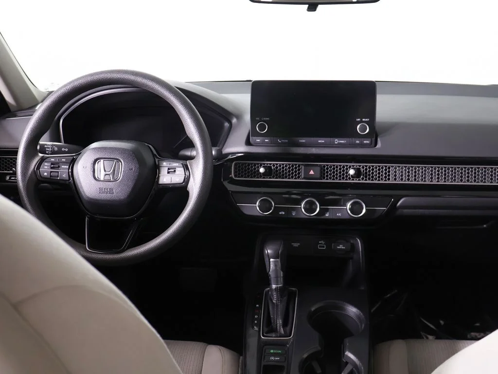 Used 2023 White Honda LX image 27