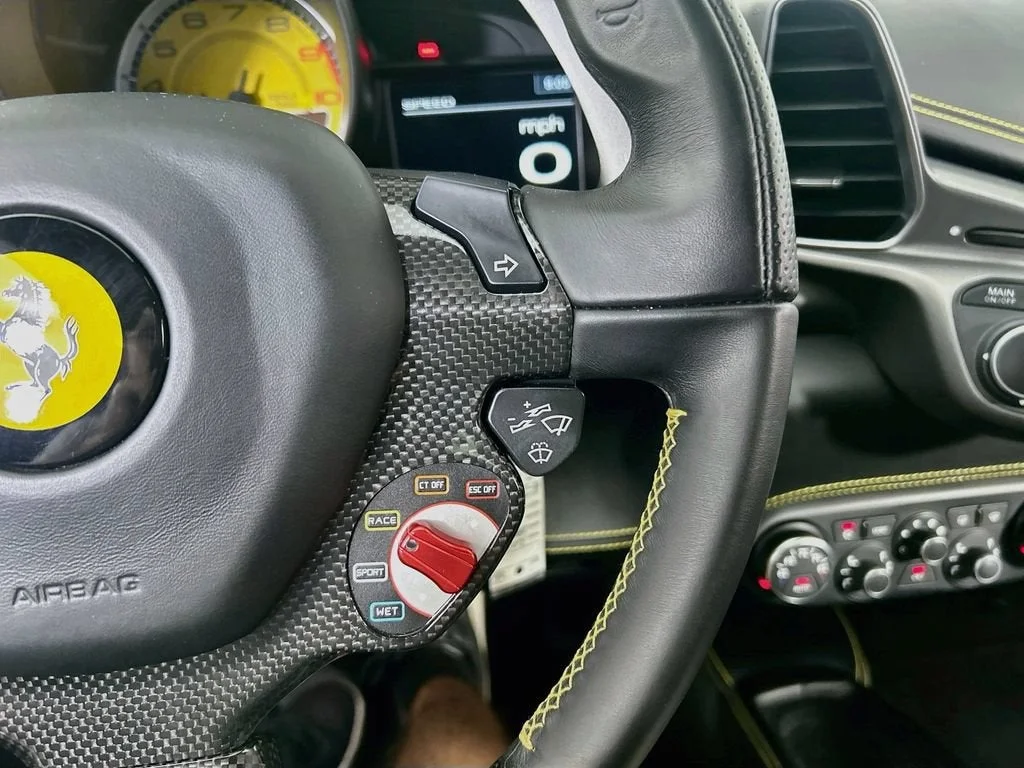 Used 2014 Nero Ferrari  image 12