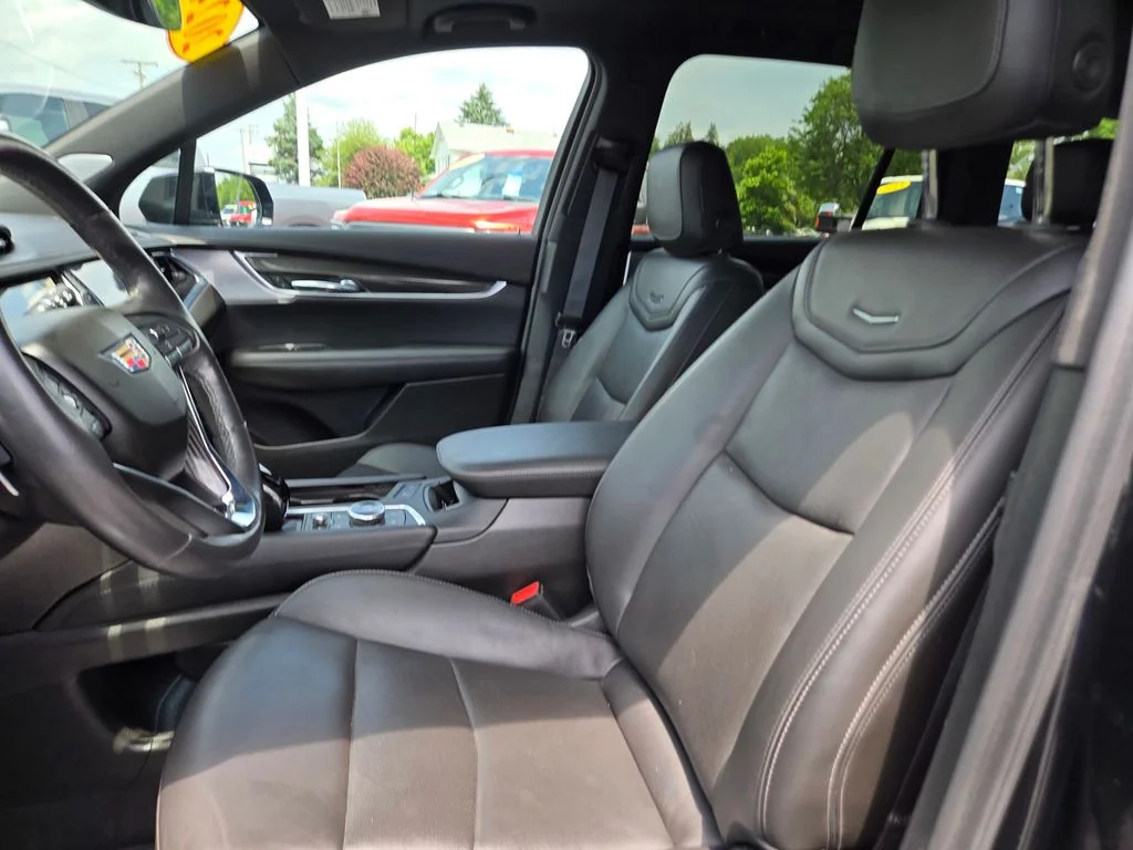 2024 Cadillac XT6 Sport - Photo 25