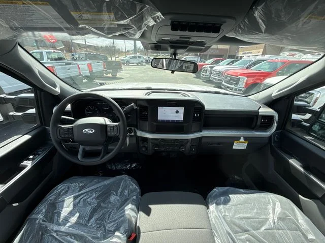 New 2026 Oxford White Ford F-250® XL image 21