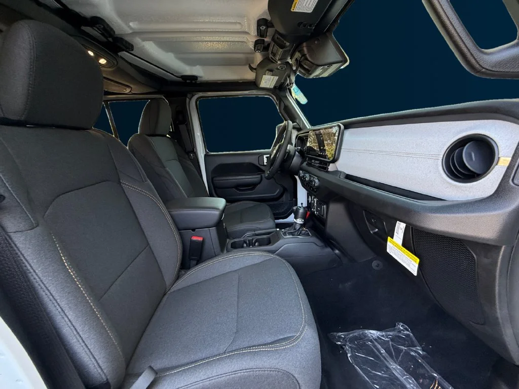 New 2025 White Jeep Sport S 4xe image 17