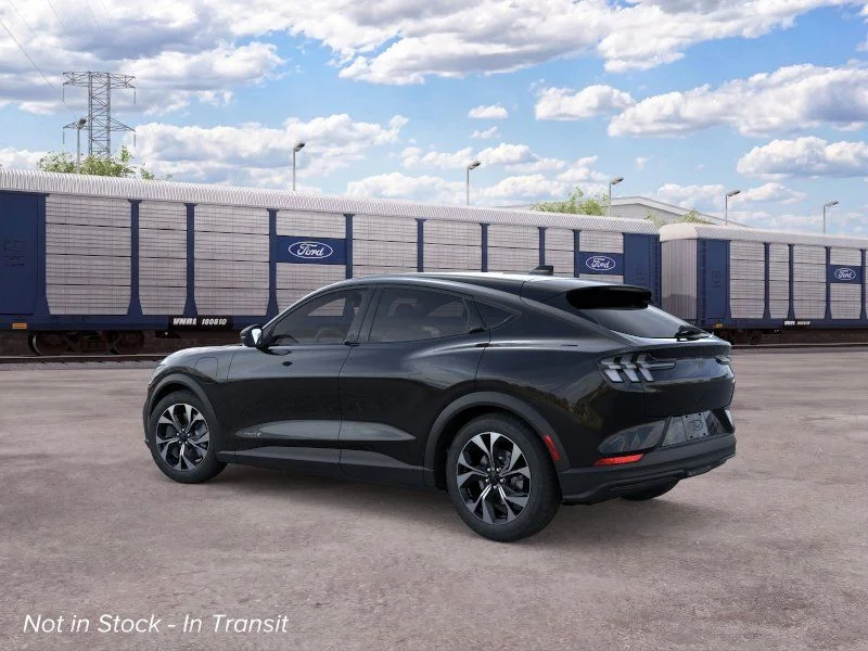 New 2026 Shadow Black Ford Select image 5