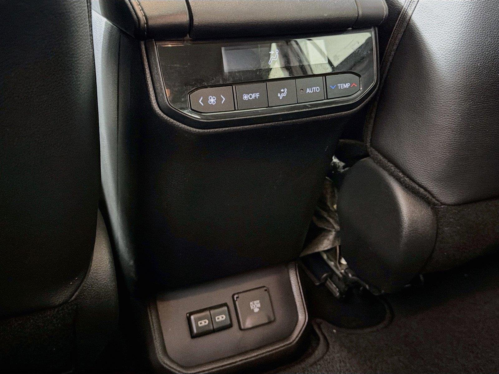 Used 2024 Wind Chill Pearl Toyota Limited image 25