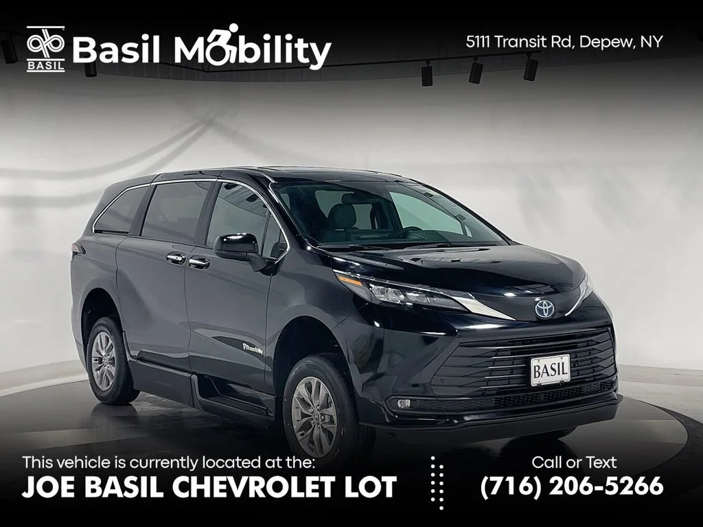 2025 Toyota Sienna XLE