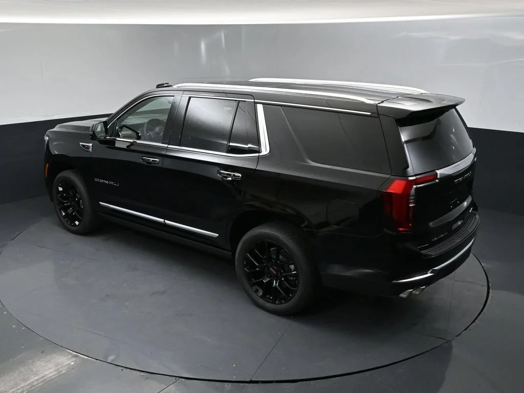 2026 GMC Yukon Denali - Photo 37