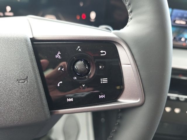 2025 Nissan Murano SV - Photo 16