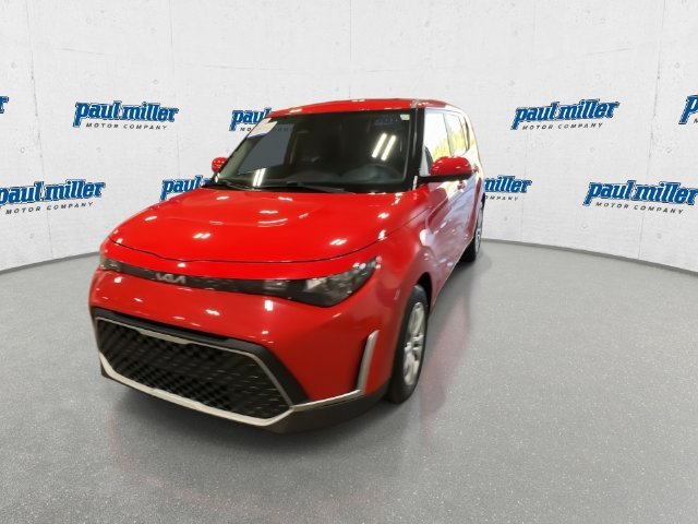 Certified Used 2024 Red Kia LX image 4