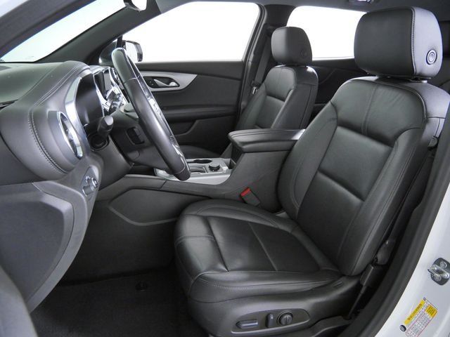 Used 2022 White Chevrolet LT image 20